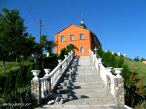 богуслав свято-миколаївський монастир фото